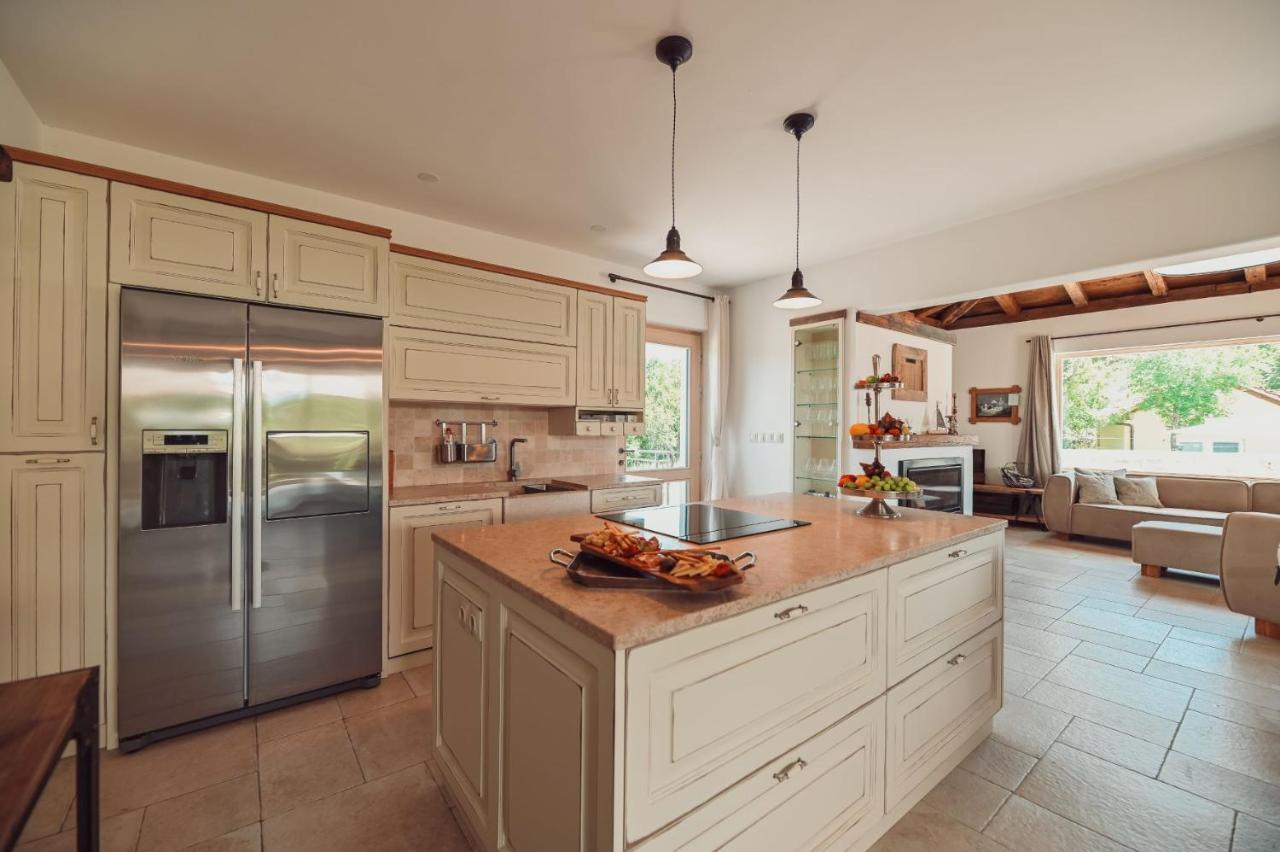 Luxury Villa Solea Barusic Екстериор снимка